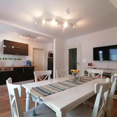 An Der Dhron Apartment *